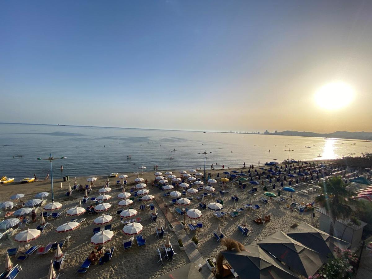 Hotel Alion Durrës Exteriér fotografie